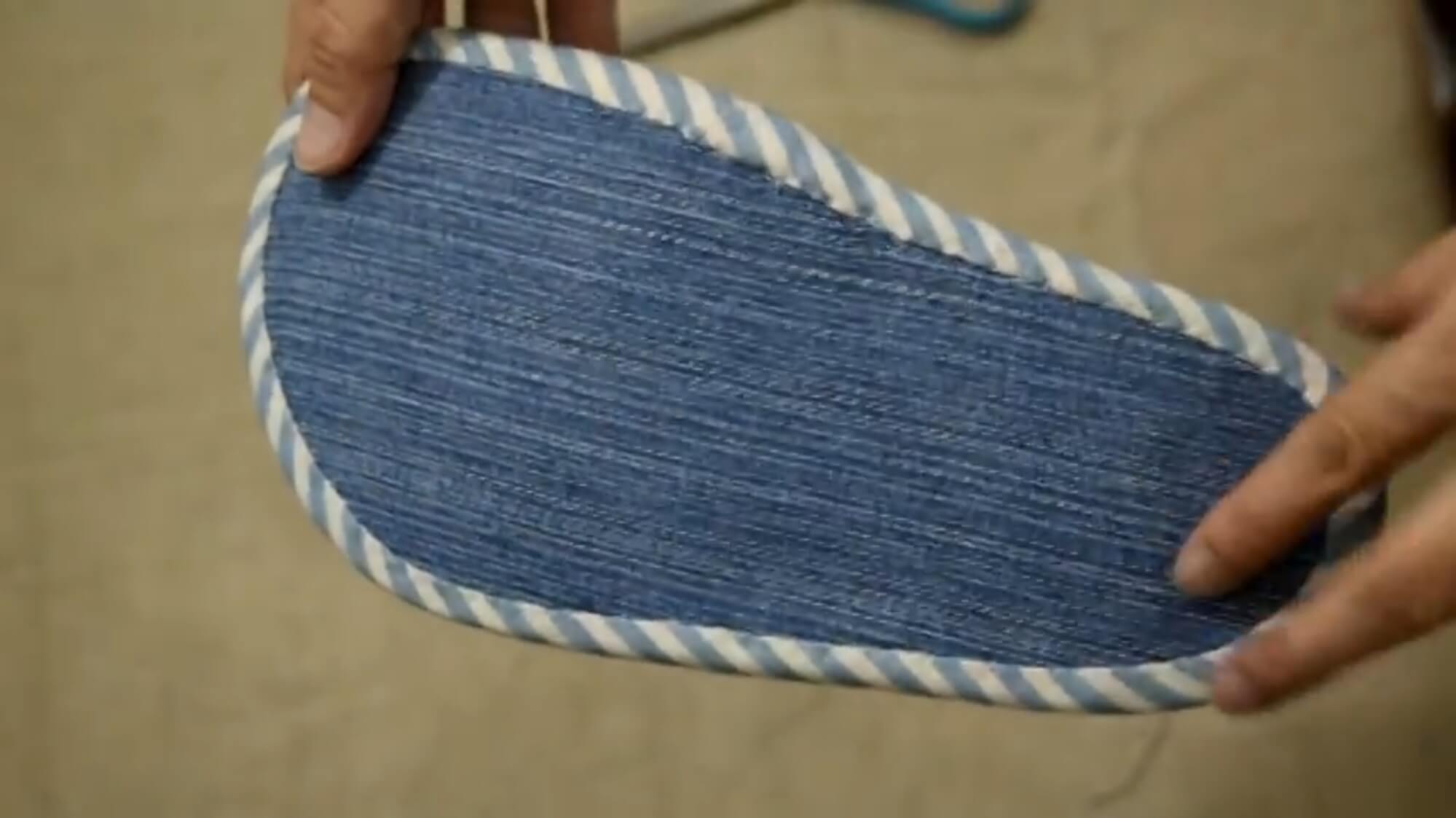 Выкройка тапочек своими руками — выбор размера, схемы и инструкции по шитью из меха, джинсов, ткани