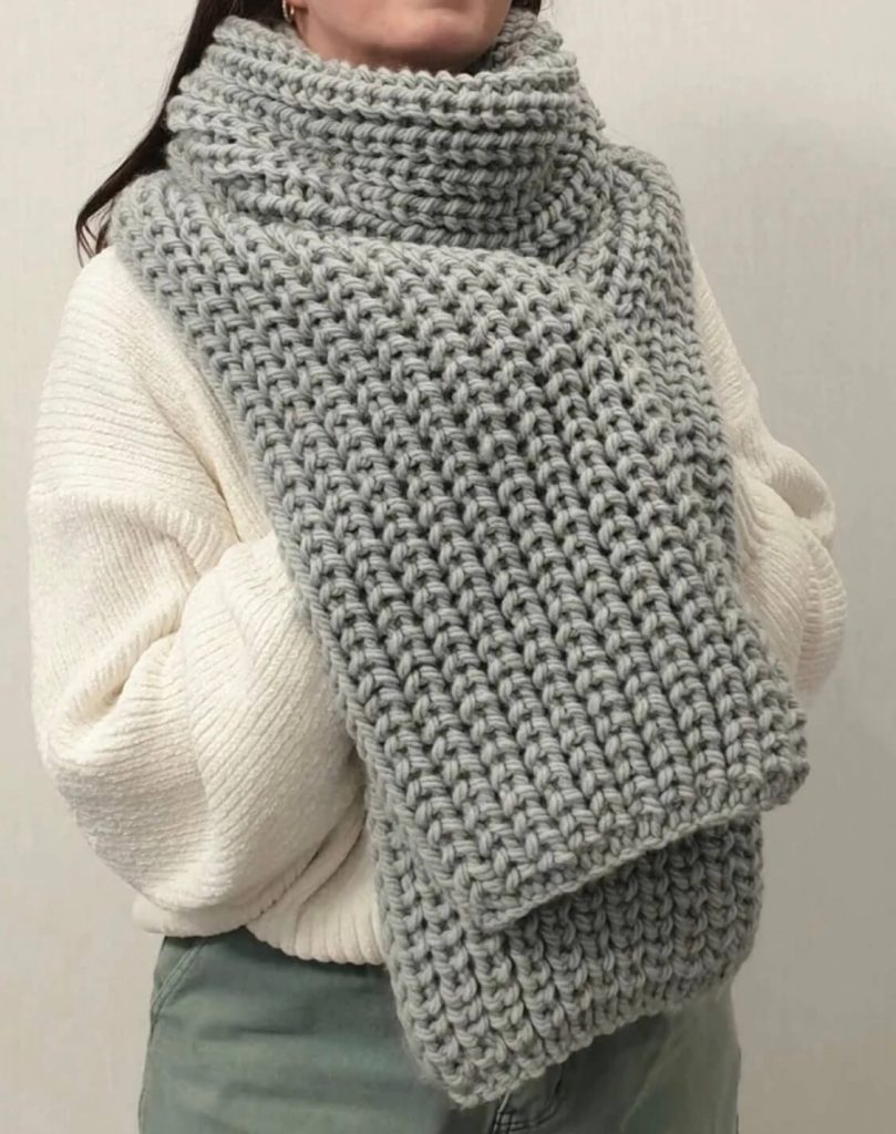 Самые популярные узоры спицами для шарфа - 75 схем и описаний