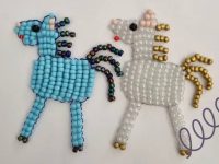 Игрушки из бисера на Новый Год - схемы и мк для начинающих