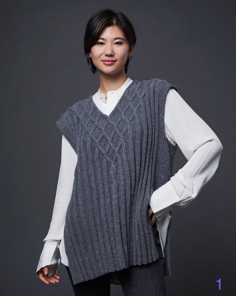 Безрукавка женская - шикарные новинки спицами