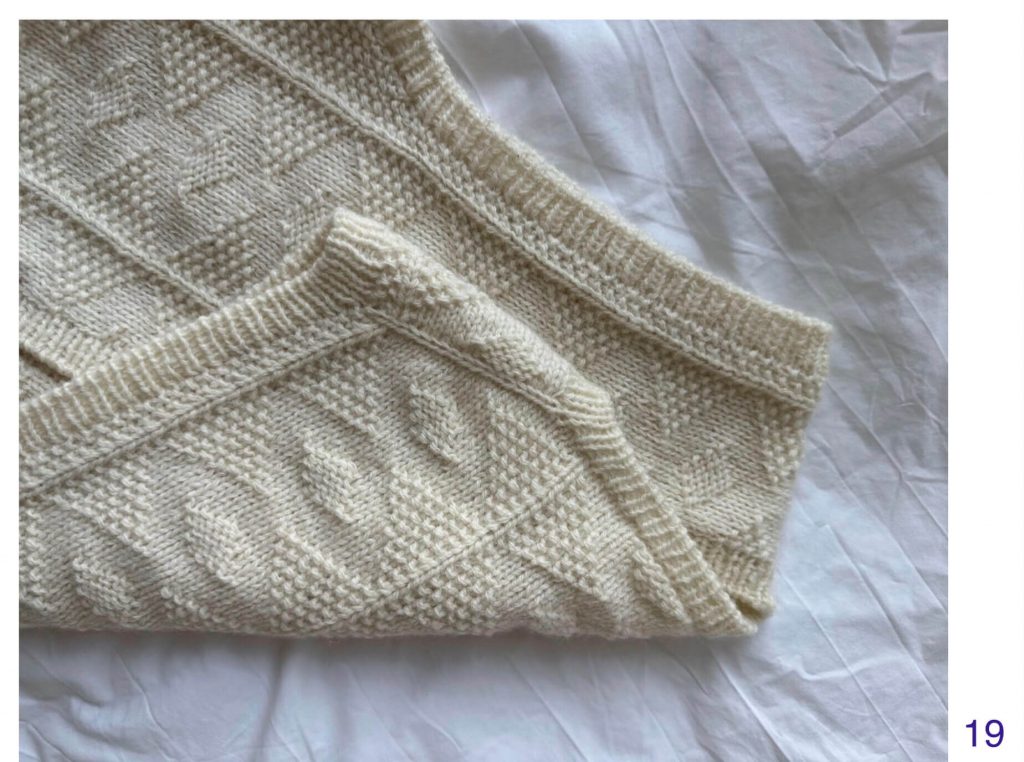 Безрукавка женская - шикарные новинки спицами